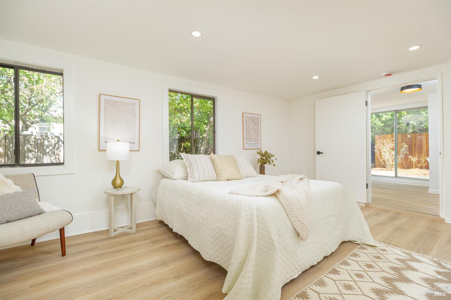 Detail Gallery Image 23 of 58 For 7 Belmont Ave, Fairfax,  CA 94930 - 6 Beds | 4/1 Baths