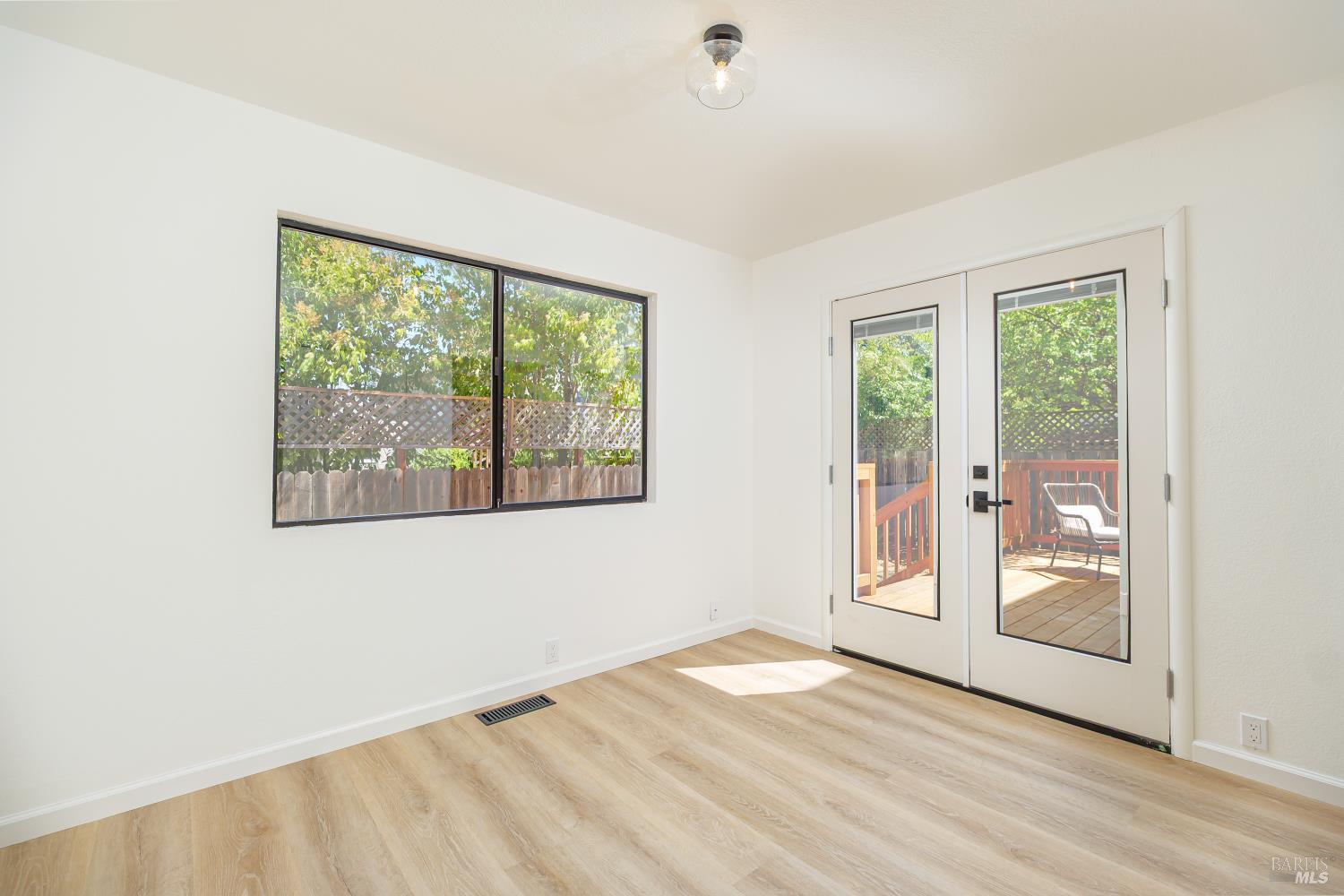 Detail Gallery Image 46 of 58 For 7 Belmont Ave, Fairfax,  CA 94930 - 6 Beds | 4/1 Baths