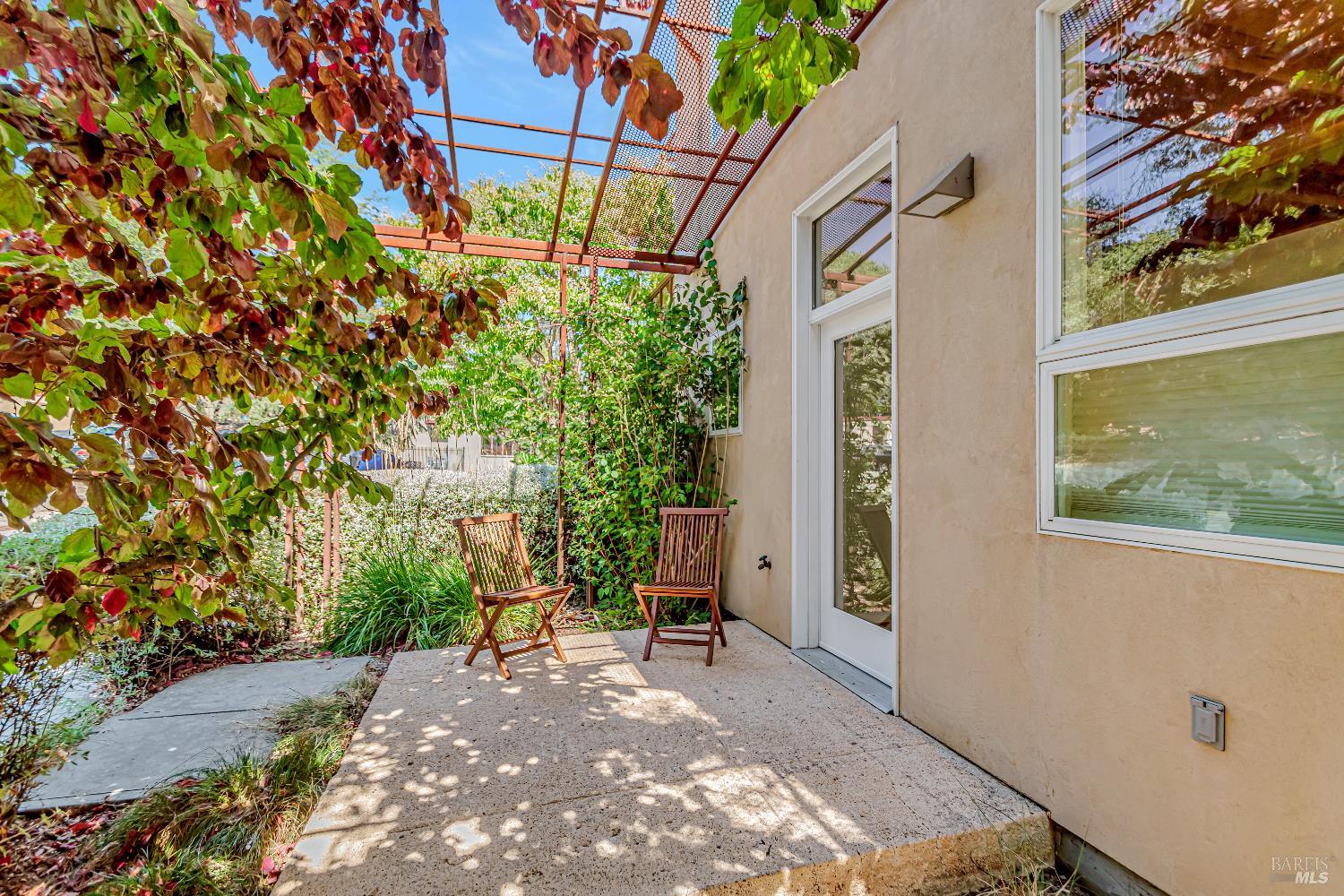 Detail Gallery Image 42 of 47 For 455 Florence Ave, Sebastopol,  CA 95472 - 1 Beds | 2/1 Baths