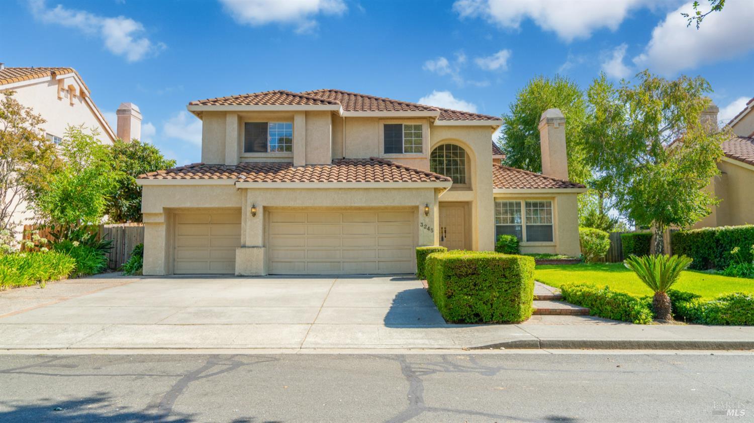 Detail Gallery Image 3 of 72 For 3245 Winged Foot Dr, Fairfield,  CA 94534 - 4 Beds | 3 Baths