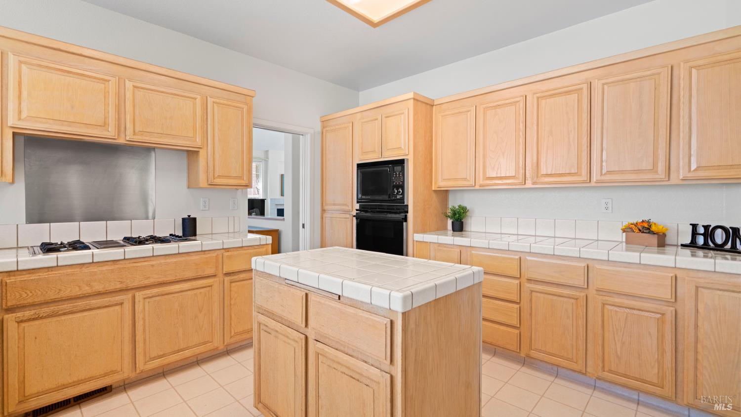 Detail Gallery Image 15 of 72 For 3245 Winged Foot Dr, Fairfield,  CA 94534 - 4 Beds | 3 Baths