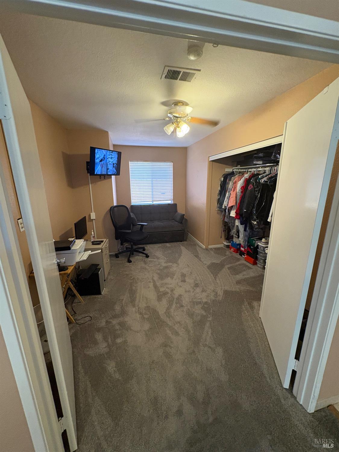 Detail Gallery Image 16 of 22 For 1100 Camellia Ln, Suisun City,  CA 94585 - 3 Beds | 2 Baths