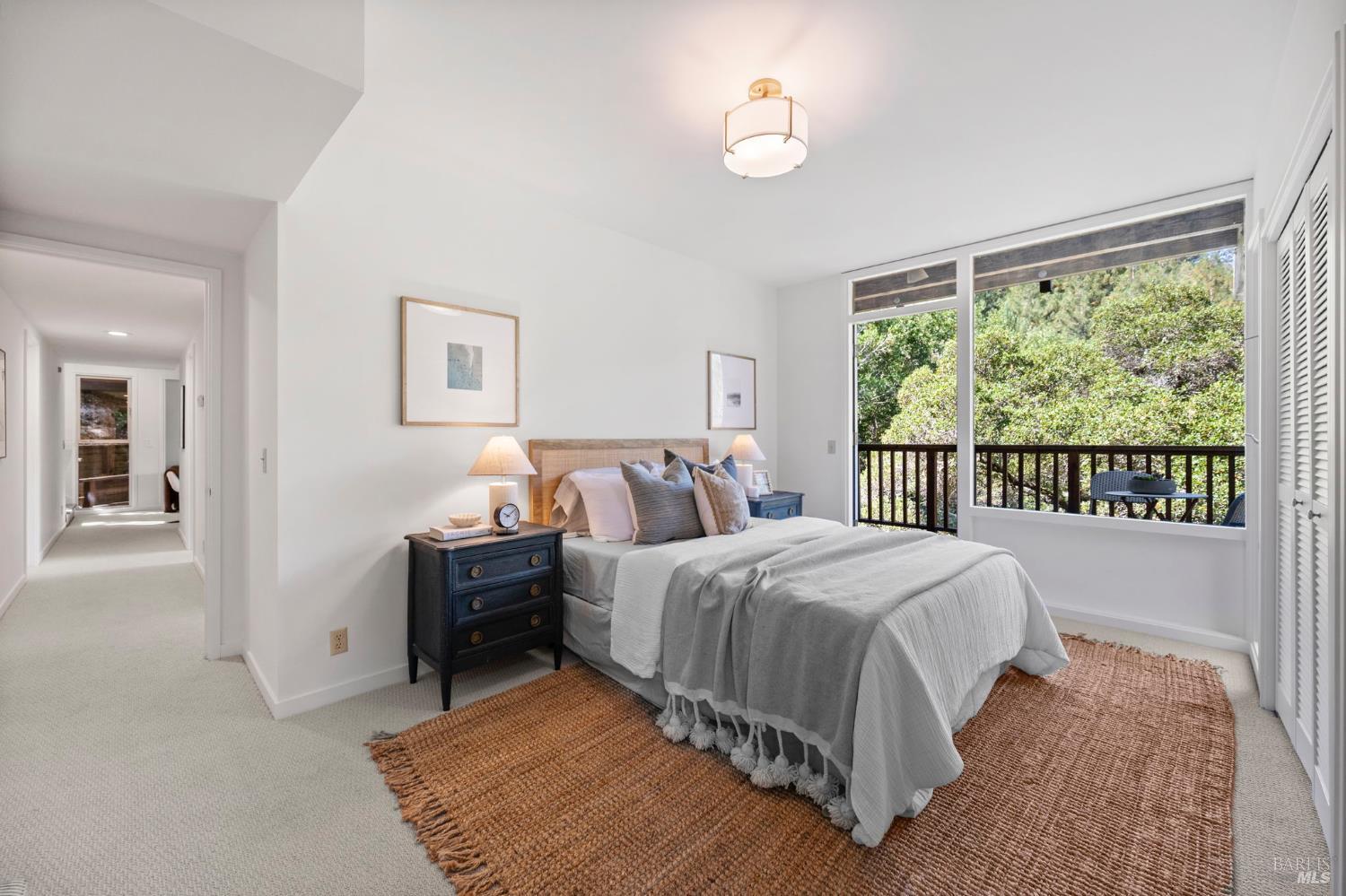 Detail Gallery Image 26 of 40 For 3 Coronet Way, Kentfield,  CA 94904 - 3 Beds | 2/1 Baths