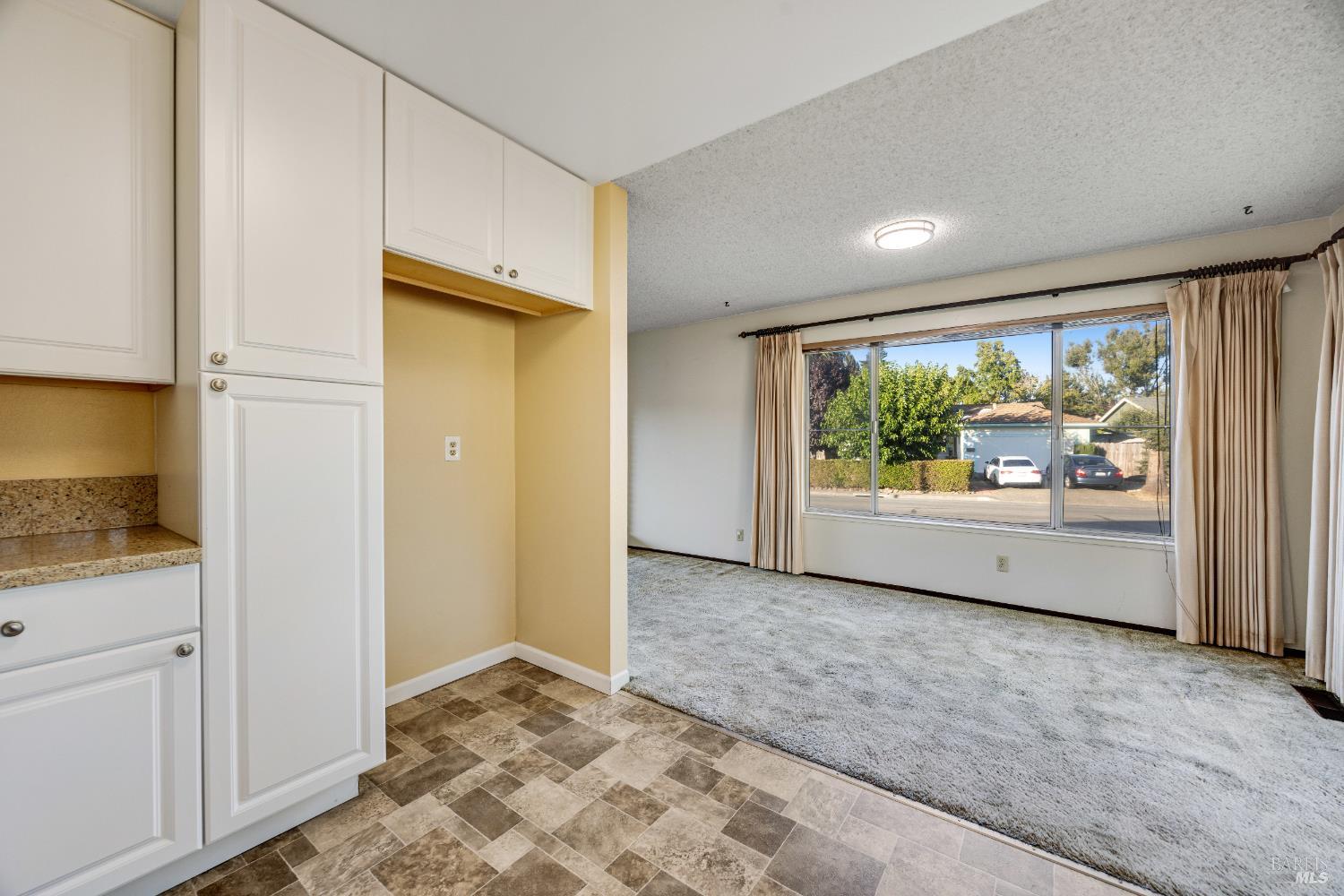 Detail Gallery Image 15 of 50 For 540 Lanyard Ct, Rohnert Park,  CA 94928 - 3 Beds | 2 Baths