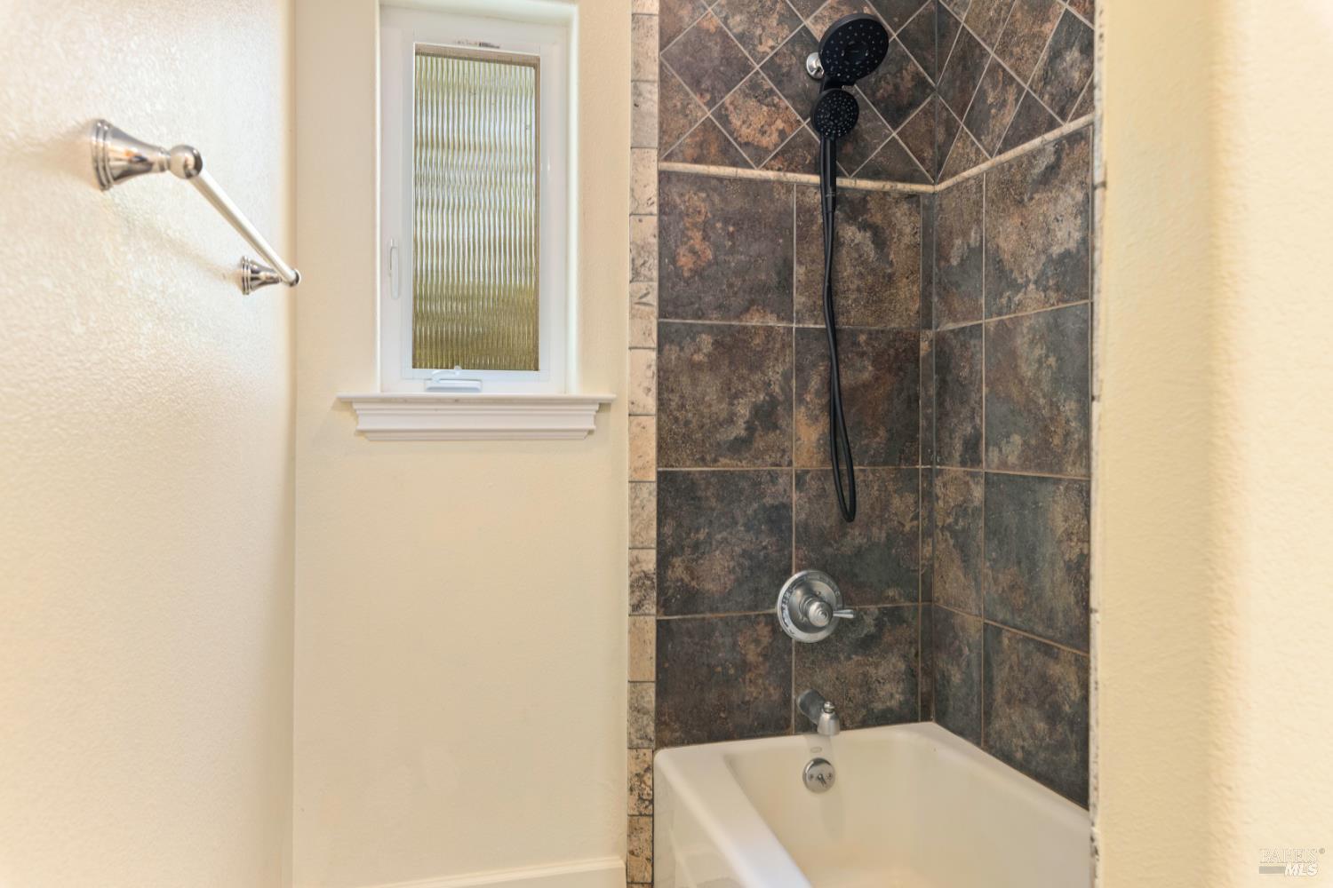 Detail Gallery Image 23 of 76 For 2855 Bell Hill Rd, Kelseyville,  CA 95451 - 3 Beds | 2 Baths