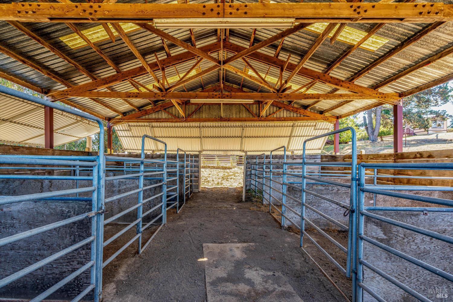 Detail Gallery Image 51 of 87 For 411 Highland Ave, Penngrove,  CA 94951 - 6 Beds | 5/1 Baths