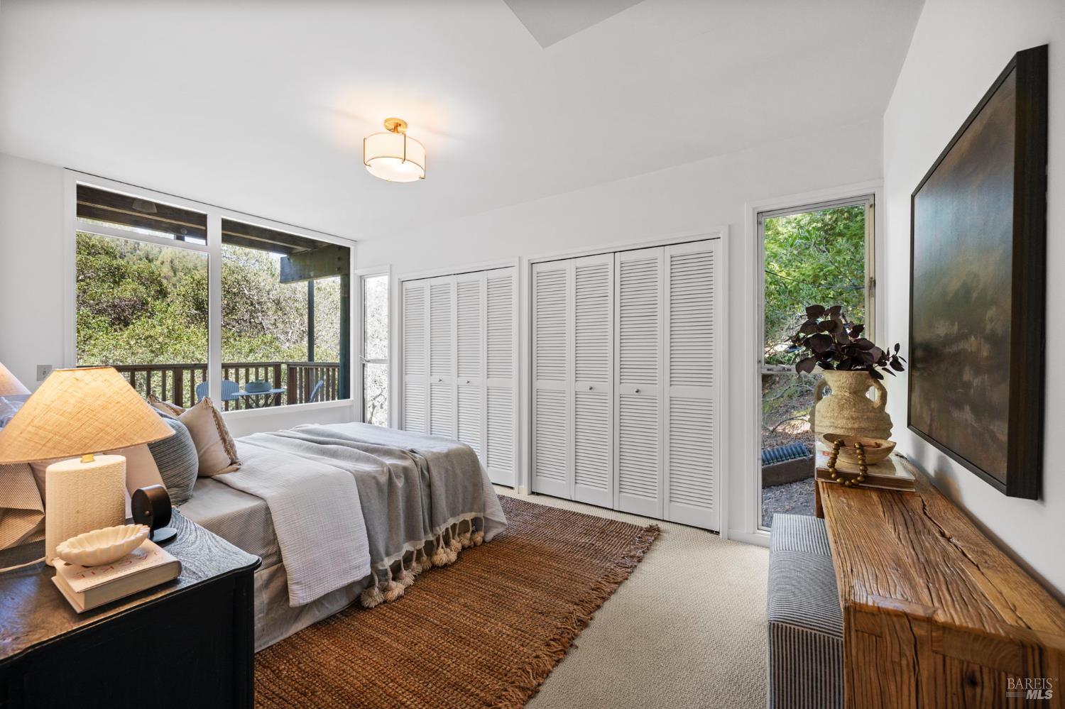Detail Gallery Image 25 of 40 For 3 Coronet Way, Kentfield,  CA 94904 - 3 Beds | 2/1 Baths