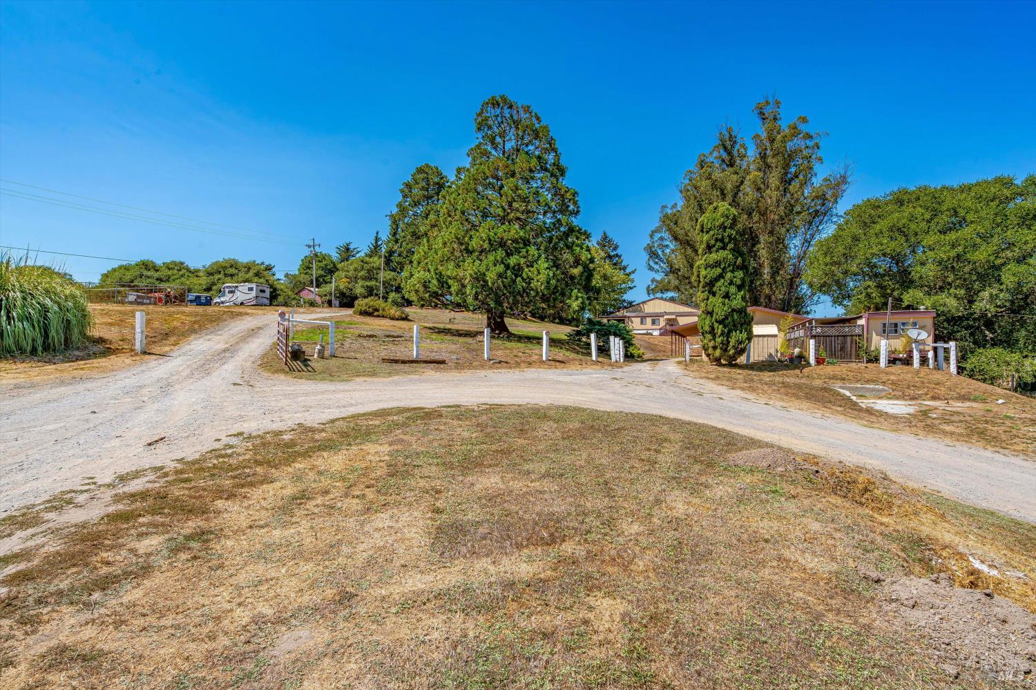 Detail Gallery Image 54 of 87 For 411 Highland Ave, Penngrove,  CA 94951 - 6 Beds | 5/1 Baths