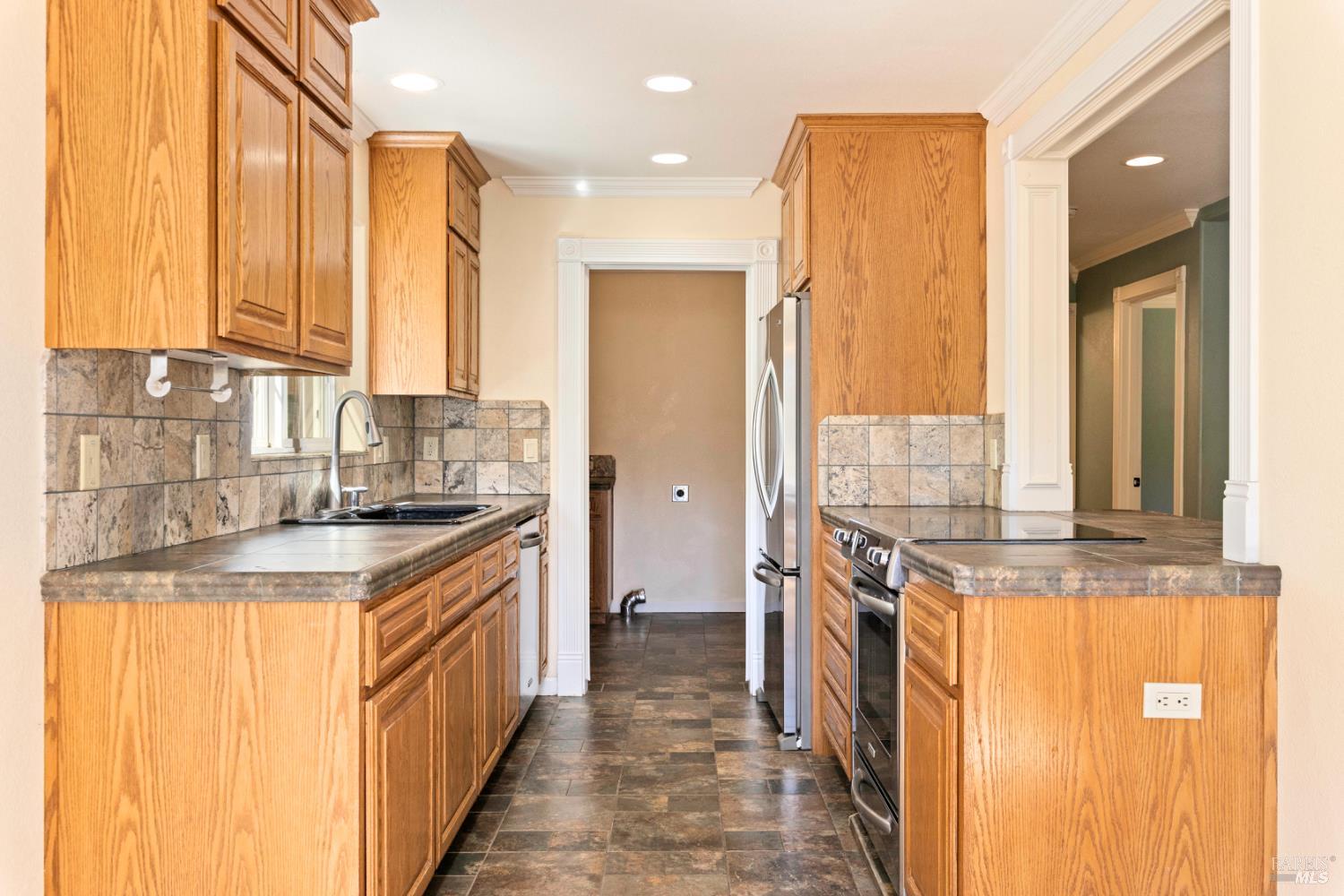 Detail Gallery Image 13 of 76 For 2855 Bell Hill Rd, Kelseyville,  CA 95451 - 3 Beds | 2 Baths