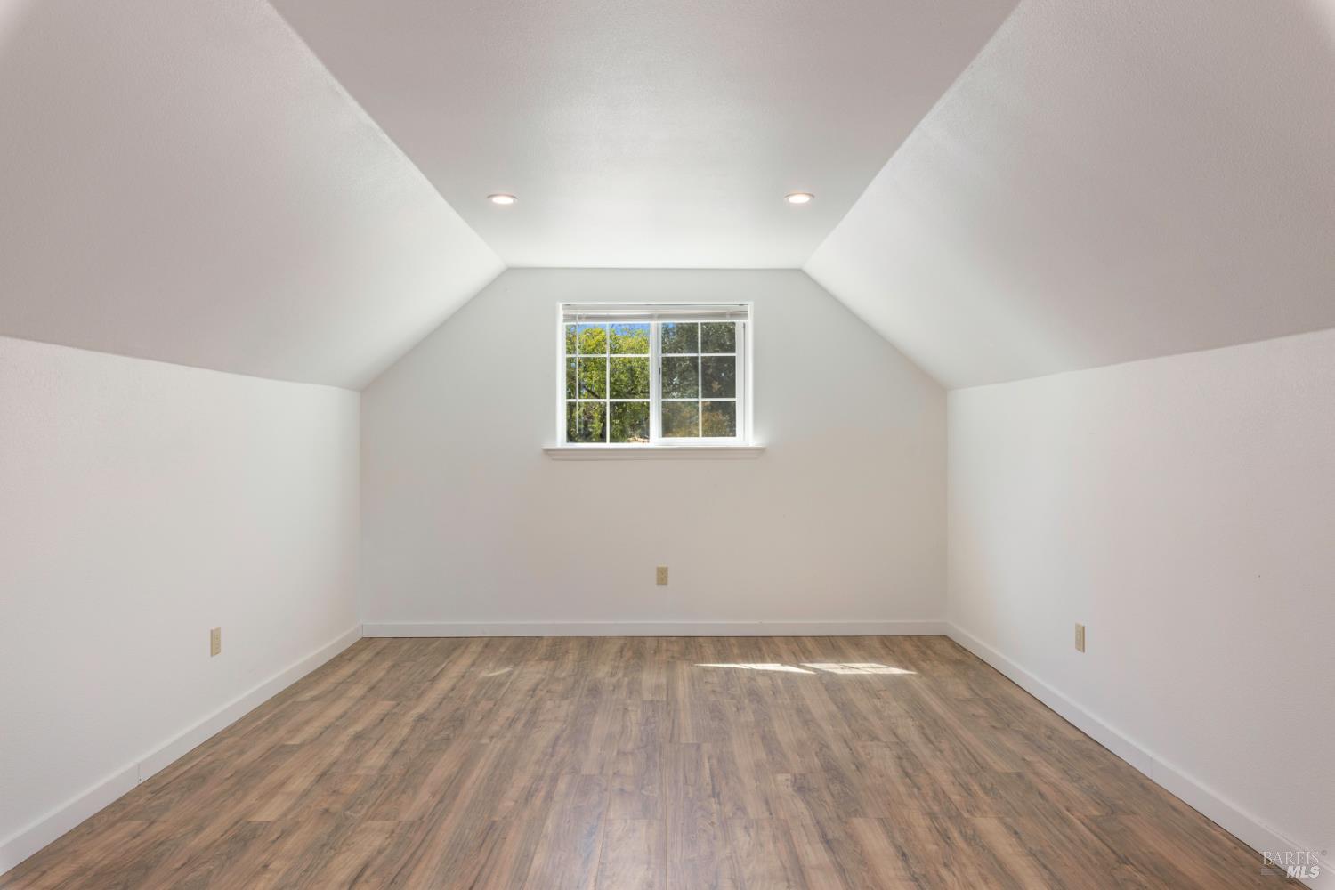Detail Gallery Image 38 of 76 For 2855 Bell Hill Rd, Kelseyville,  CA 95451 - 3 Beds | 2 Baths