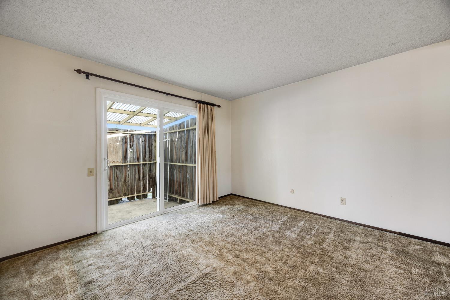 Detail Gallery Image 29 of 50 For 540 Lanyard Ct, Rohnert Park,  CA 94928 - 3 Beds | 2 Baths