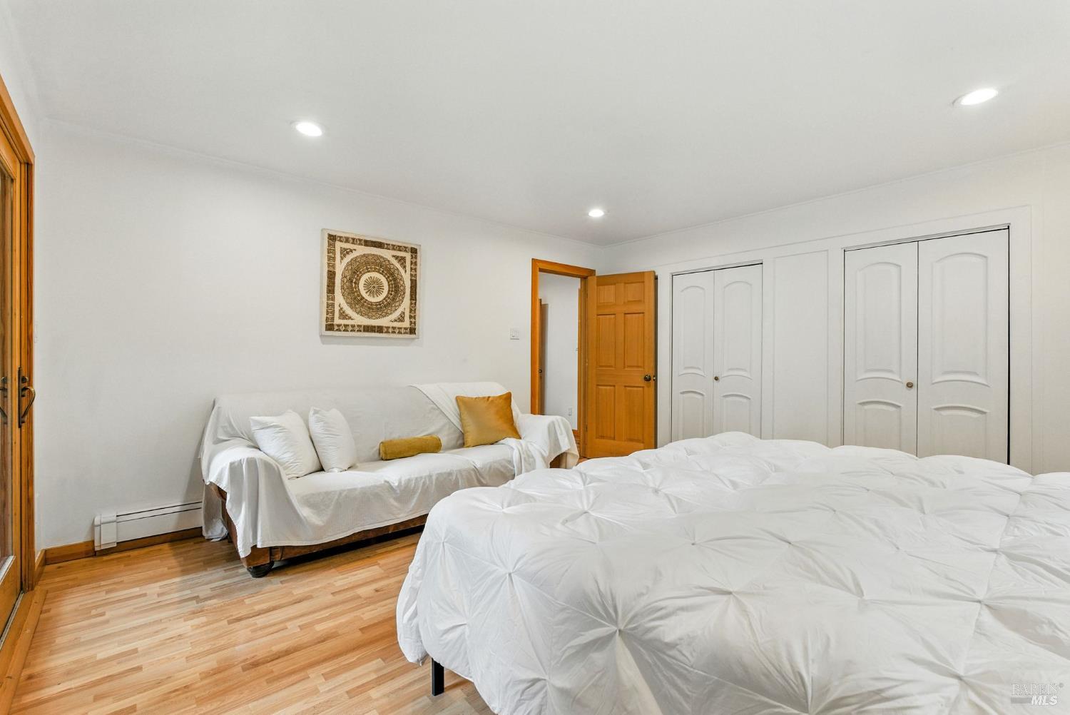 Detail Gallery Image 20 of 58 For 7395 Sir Francis Drake Blvd, Lagunitas,  CA 94938 - 5 Beds | 4 Baths