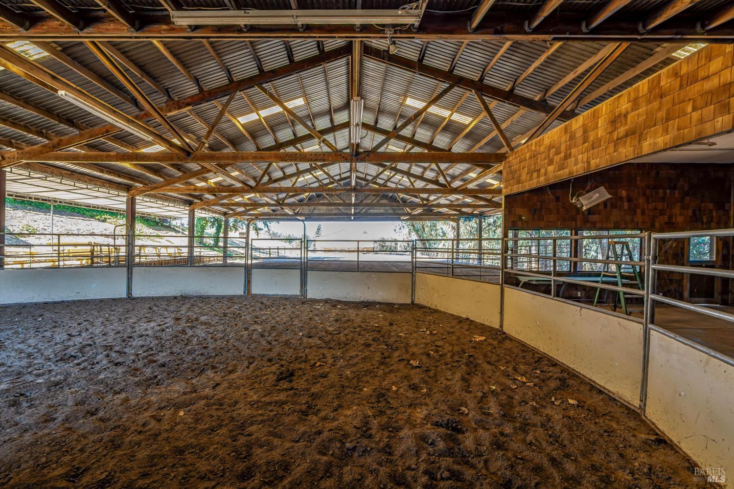 Detail Gallery Image 30 of 87 For 411 Highland Ave, Penngrove,  CA 94951 - 6 Beds | 5/1 Baths