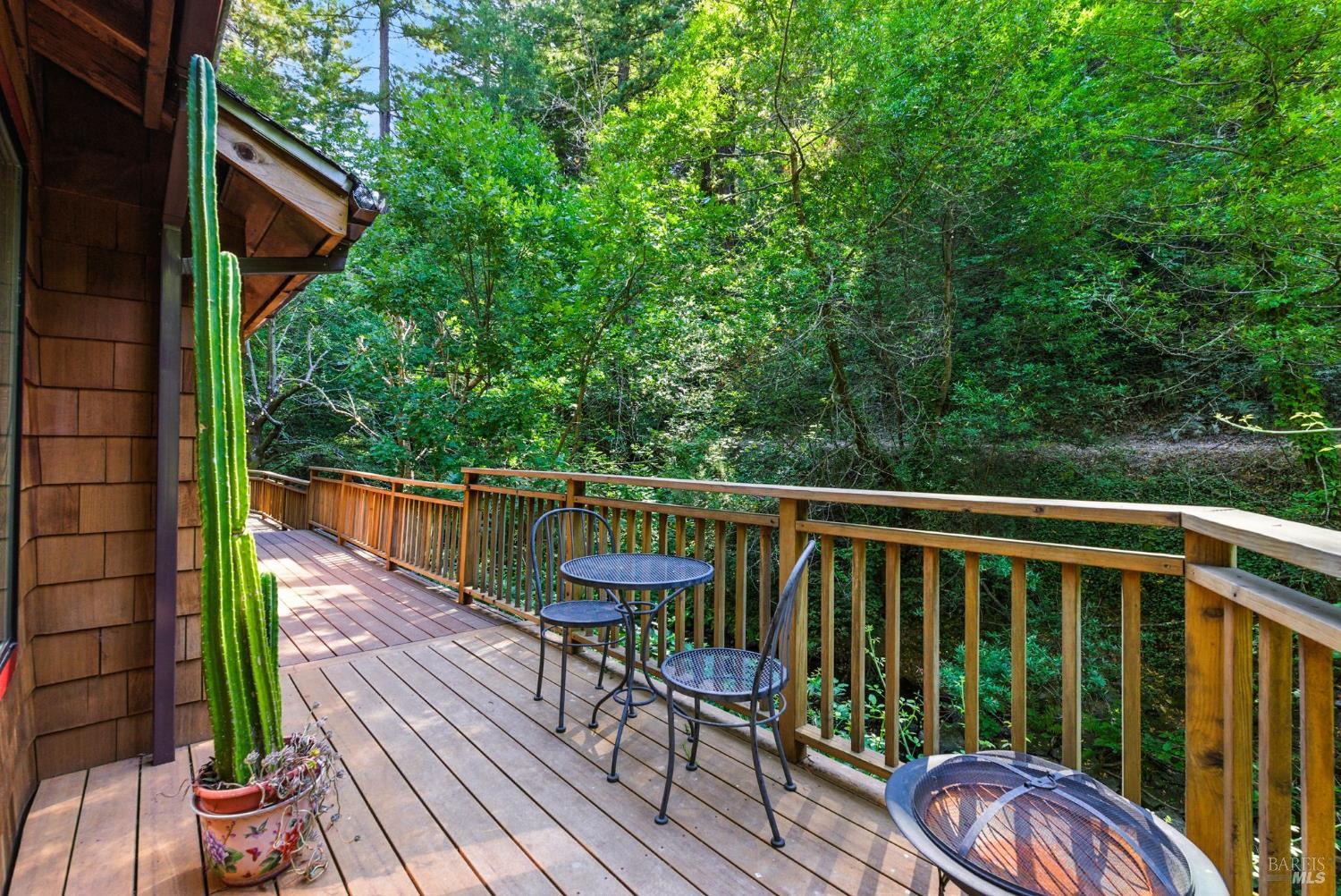 Detail Gallery Image 32 of 58 For 7395 Sir Francis Drake Blvd, Lagunitas,  CA 94938 - 5 Beds | 4 Baths