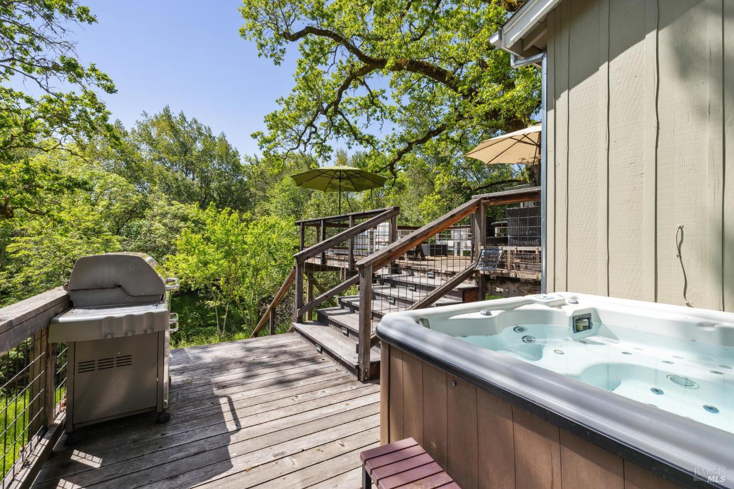 Detail Gallery Image 22 of 39 For 2531 Warm Springs Rd, Glen Ellen,  CA 95442 - 2 Beds | 2/1 Baths