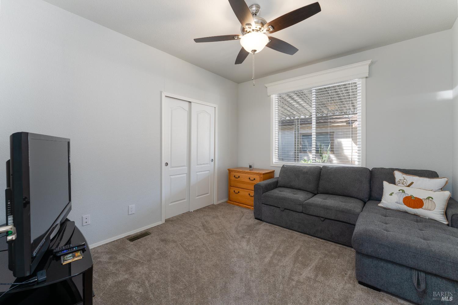 Detail Gallery Image 11 of 20 For 36 Blanco Pl, Ukiah,  CA 95482 - 3 Beds | 2 Baths