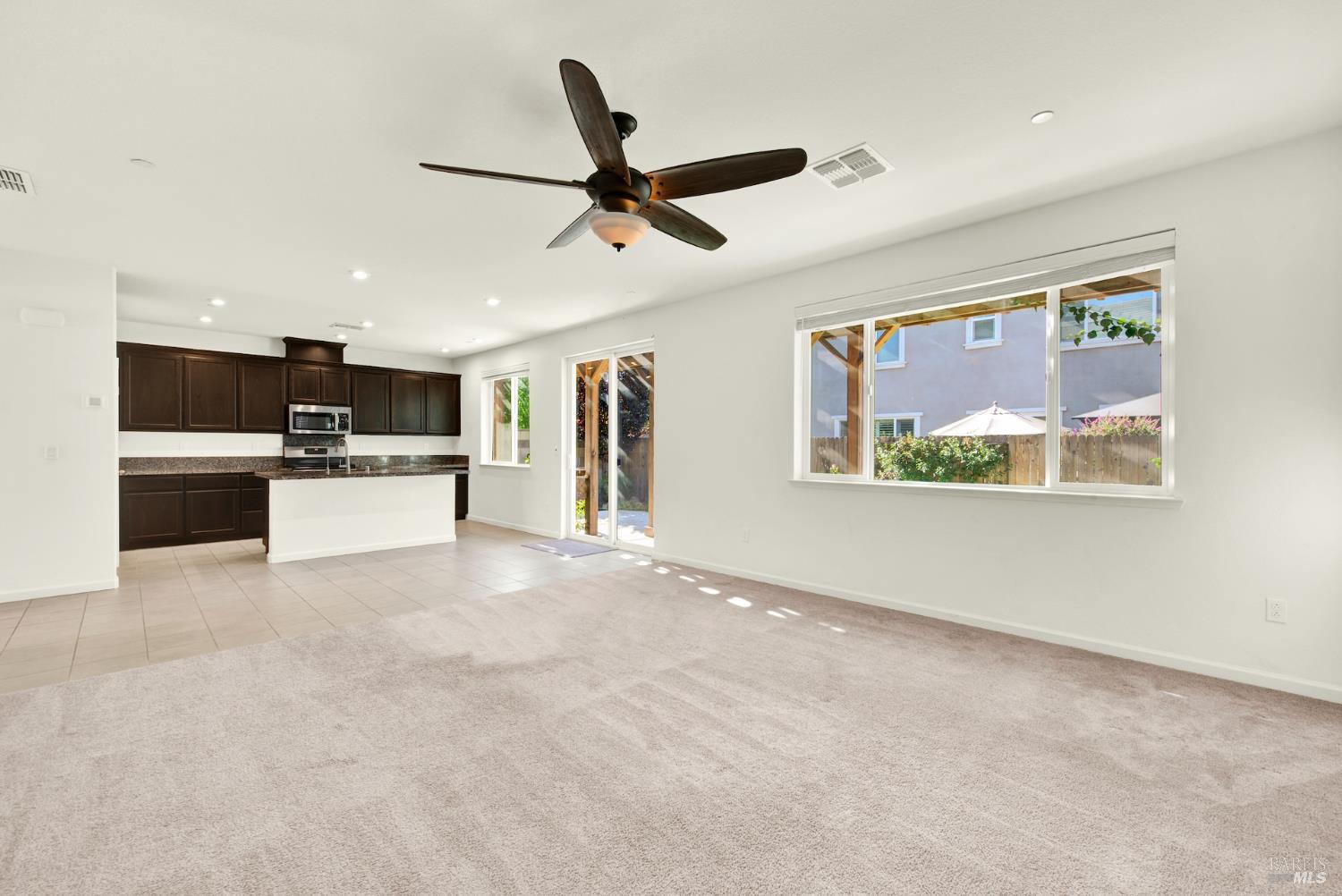 Detail Gallery Image 27 of 87 For 314 Fruitvale Rd, Vacaville,  CA 95688 - 4 Beds | 3/1 Baths