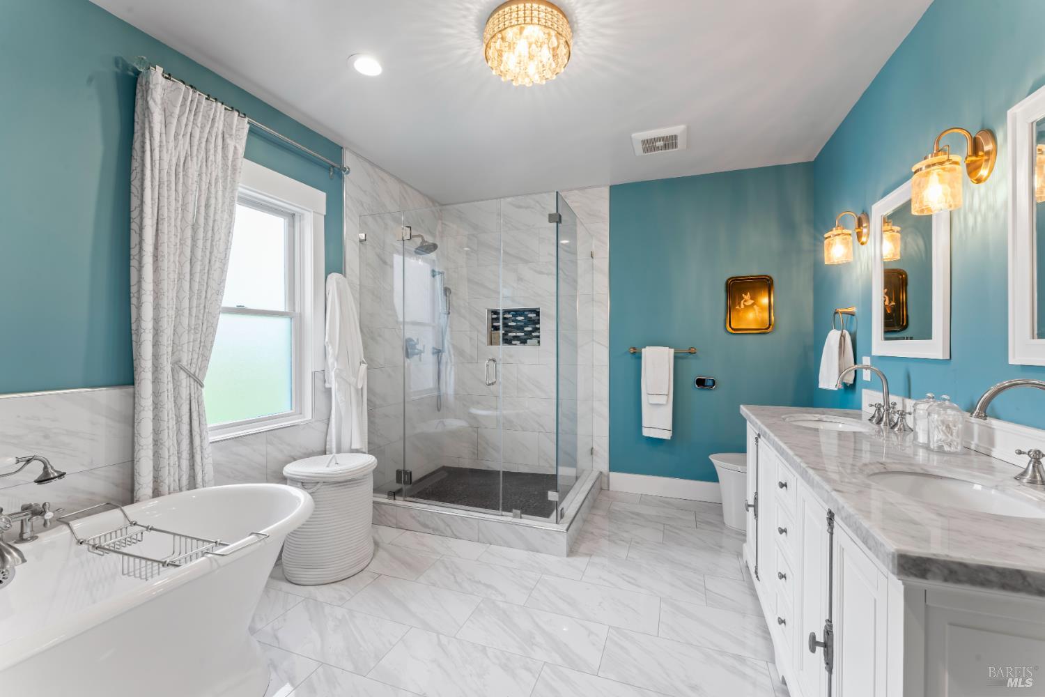 Detail Gallery Image 29 of 63 For 1533 G St, Napa,  CA 94559 - 4 Beds | 3 Baths