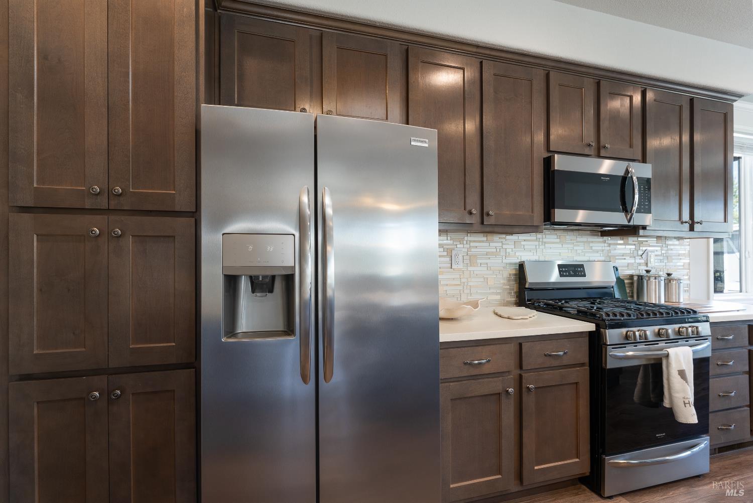 Detail Gallery Image 8 of 20 For 36 Blanco Pl, Ukiah,  CA 95482 - 3 Beds | 2 Baths