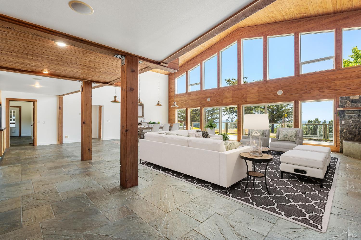 Detail Gallery Image 7 of 67 For 46701 Iversen Dr, Gualala,  CA 95445 - 3 Beds | 3/2 Baths
