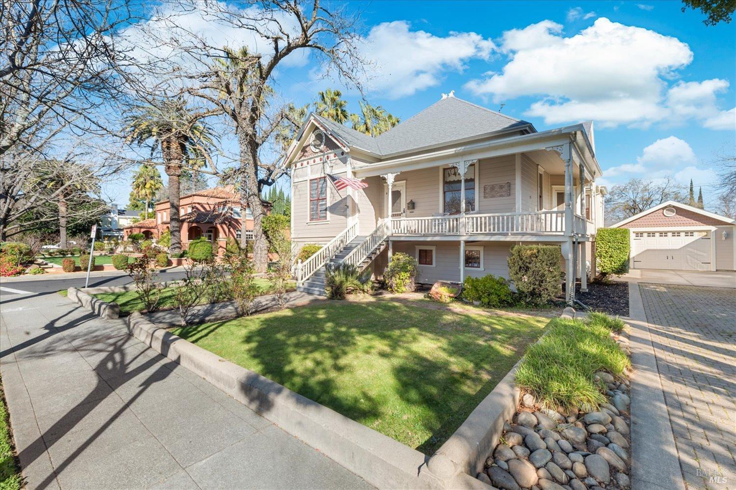 Detail Gallery Image 2 of 79 For 101 Main St, Vacaville,  CA 95688 - 4 Beds | 2/1 Baths