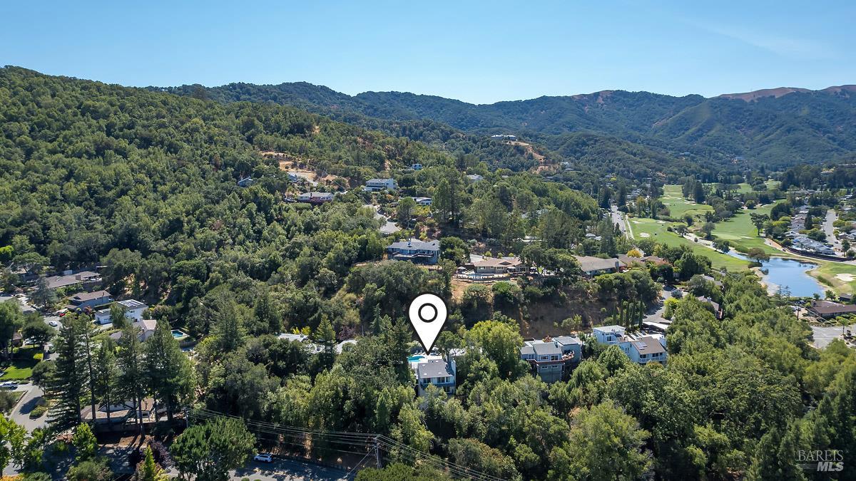 Detail Gallery Image 46 of 51 For 45 Wimbledon Ct, Novato,  CA 94949 - 3 Beds | 2/1 Baths