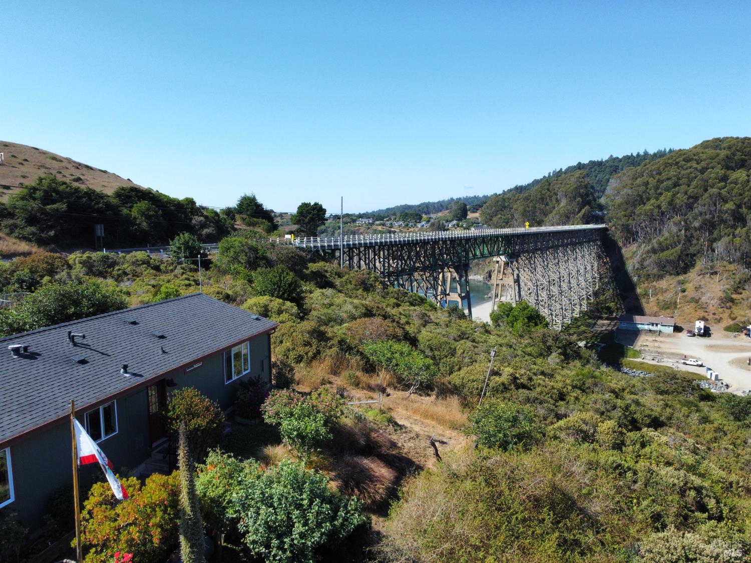 Detail Gallery Image 31 of 33 For 33890 Albion River South Side Rd, Albion,  CA 95410 - 2 Beds | 2 Baths