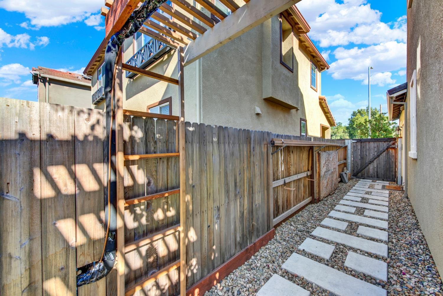 Detail Gallery Image 85 of 87 For 314 Fruitvale Rd, Vacaville,  CA 95688 - 4 Beds | 3/1 Baths