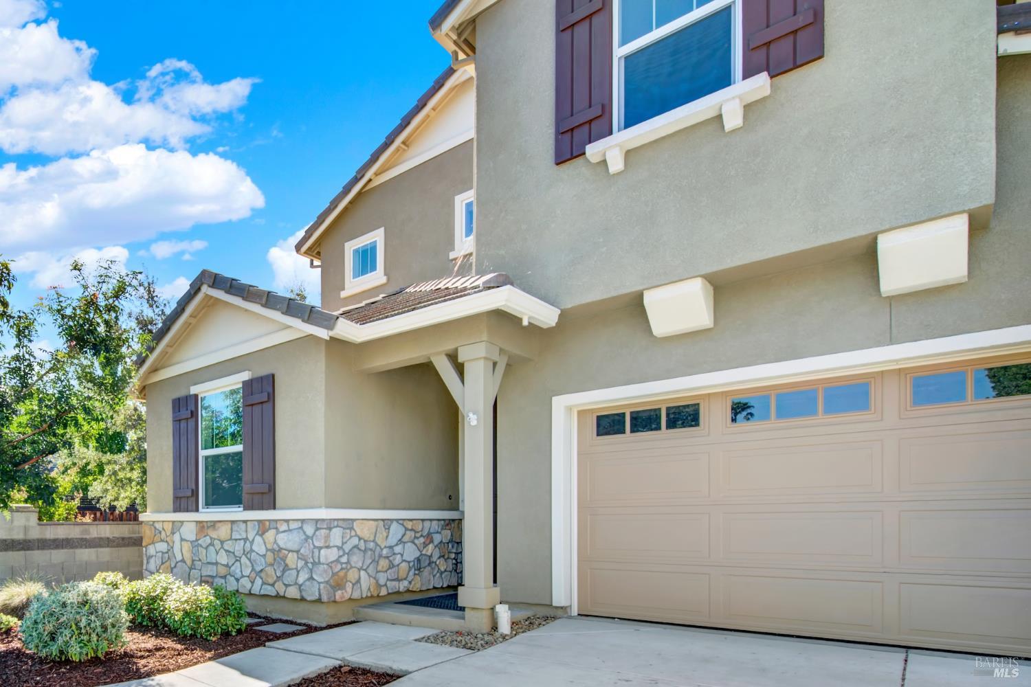 Detail Gallery Image 14 of 87 For 314 Fruitvale Rd, Vacaville,  CA 95688 - 4 Beds | 3/1 Baths