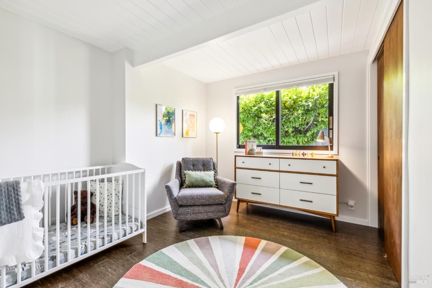 Detail Gallery Image 36 of 66 For 687 Cedarberry Ln, San Rafael,  CA 94903 - 4 Beds | 2 Baths