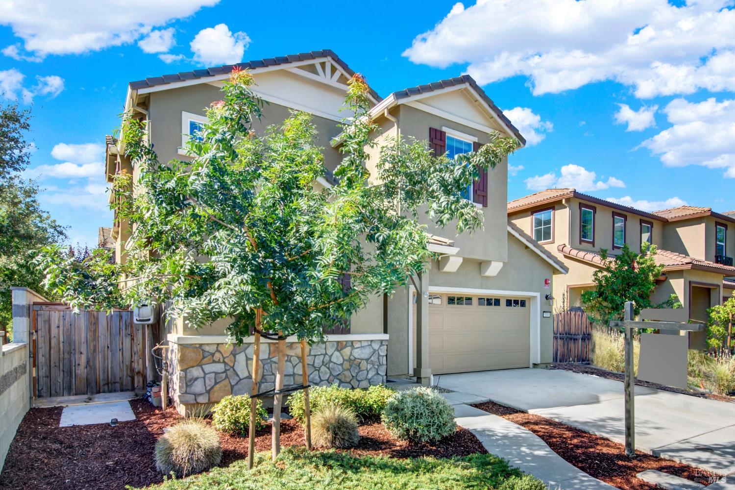 Detail Gallery Image 3 of 87 For 314 Fruitvale Rd, Vacaville,  CA 95688 - 4 Beds | 3/1 Baths