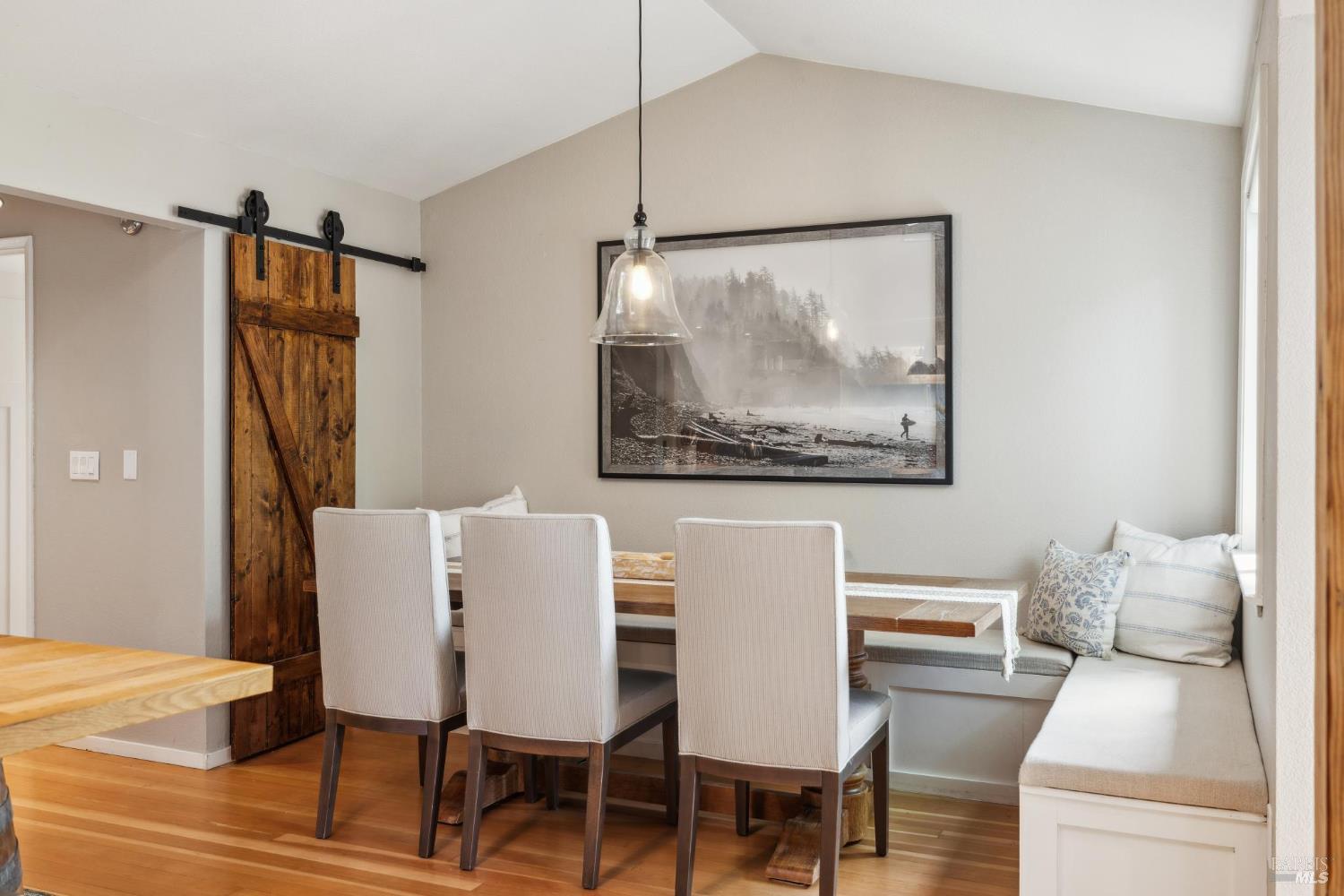Detail Gallery Image 10 of 39 For 2531 Warm Springs Rd, Glen Ellen,  CA 95442 - 2 Beds | 2/1 Baths