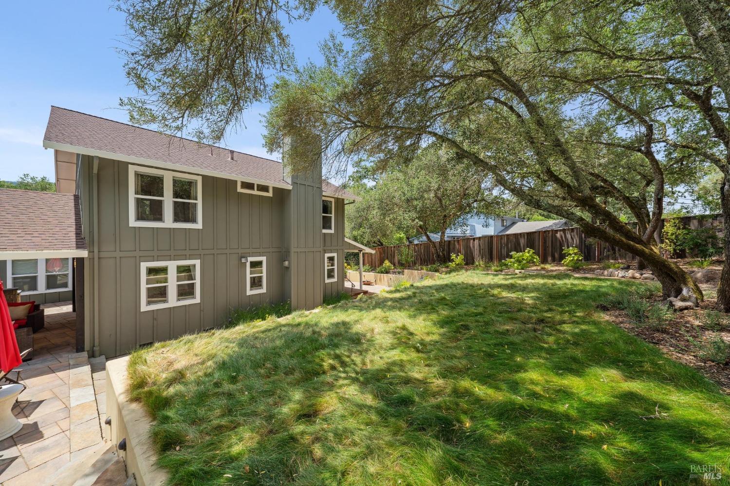 Detail Gallery Image 39 of 59 For 4880 Warm Springs Rd, Glen Ellen,  CA 95442 - 5 Beds | 3/1 Baths