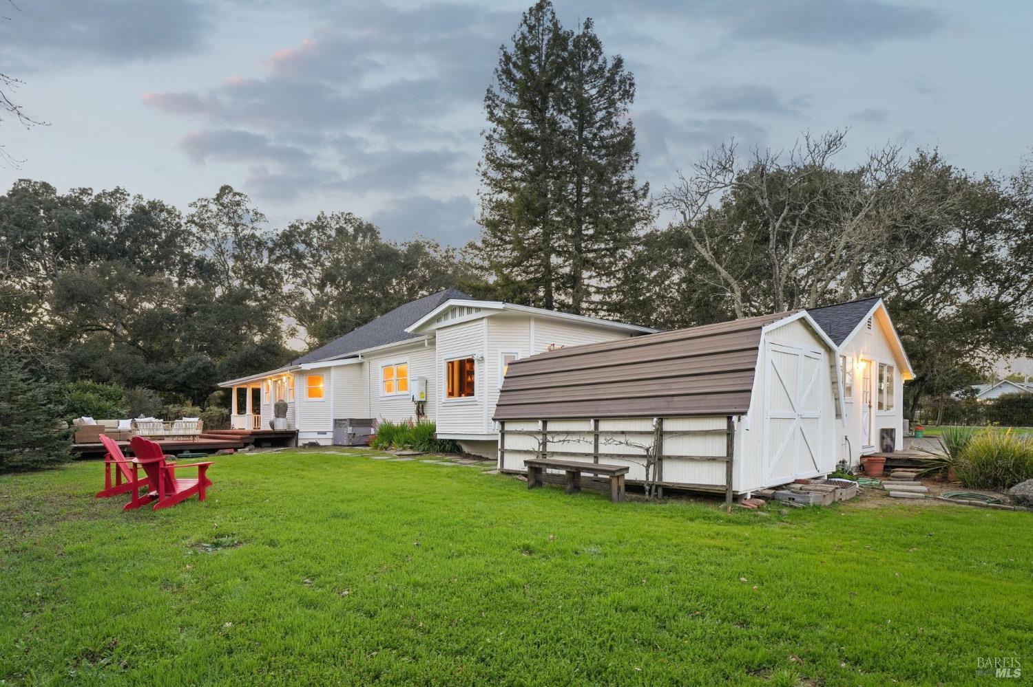 Detail Gallery Image 8 of 66 For 17311 Arnold Dr, Sonoma,  CA 95476 - 3 Beds | 2 Baths