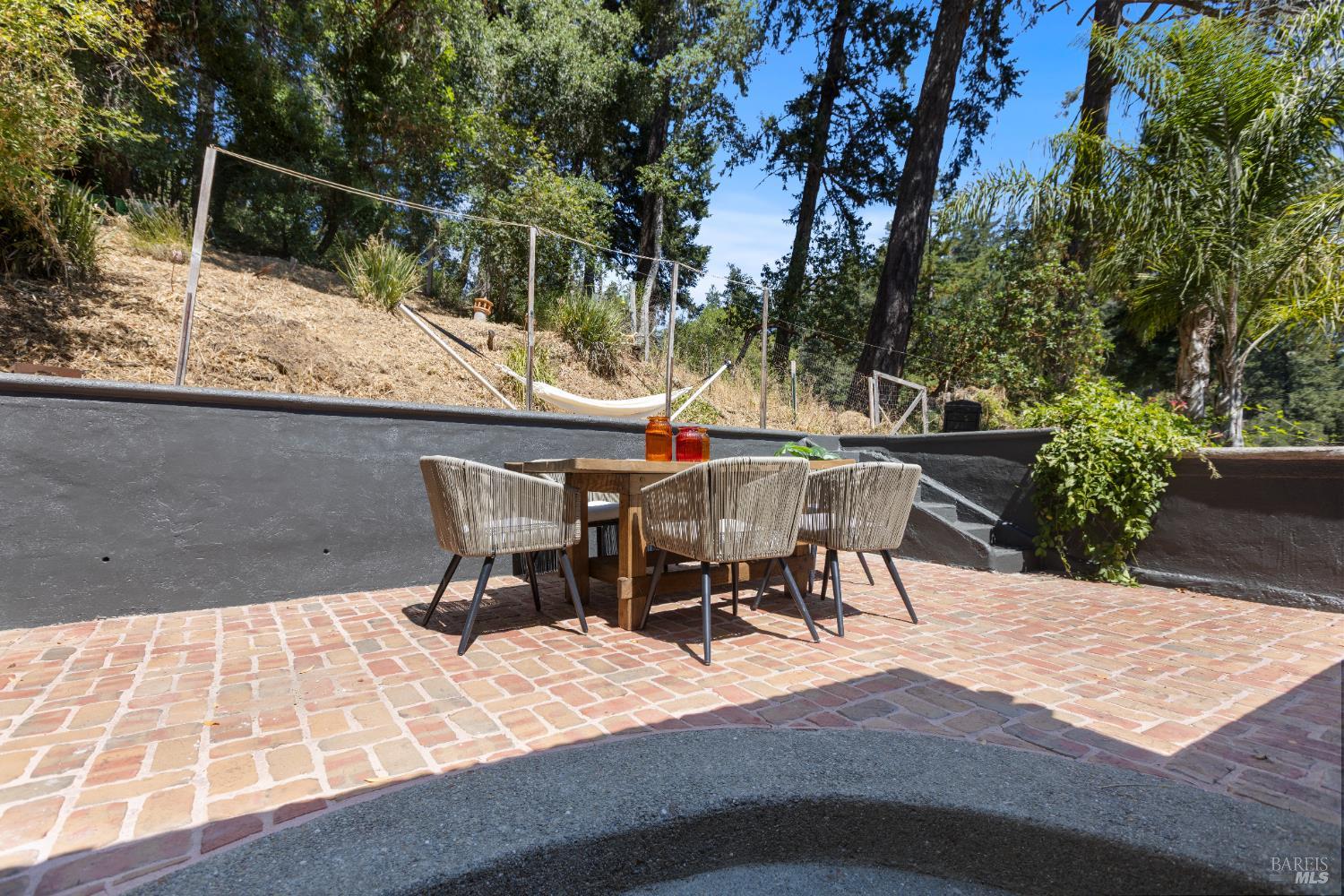 Detail Gallery Image 13 of 42 For 20 La Vuelta Ave, Lagunitas,  CA 94938 - 2 Beds | 2 Baths