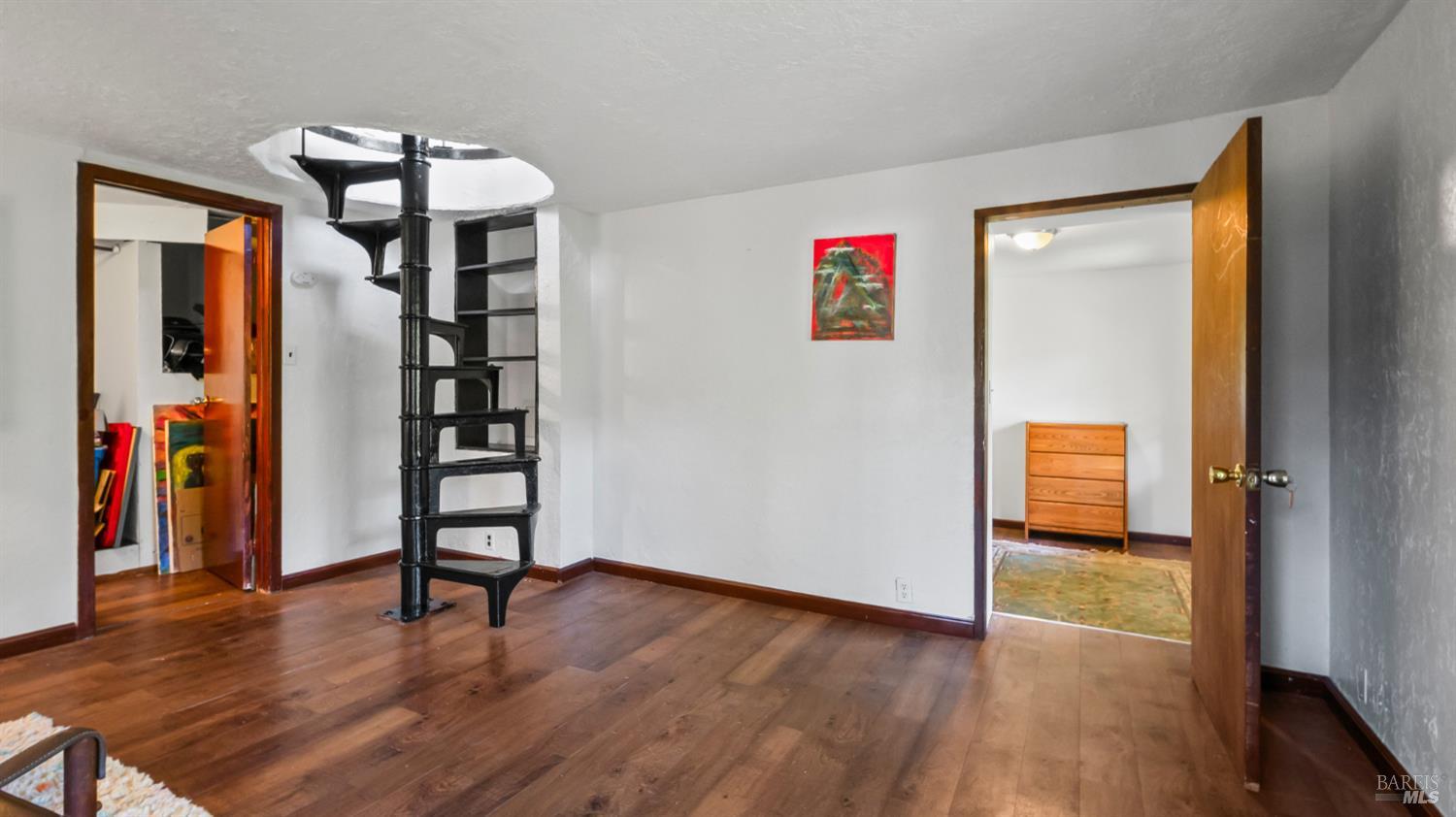 Detail Gallery Image 15 of 27 For 15 Mountain View Ave, Lagunitas,  CA 94938 - 2 Beds | 1 Baths