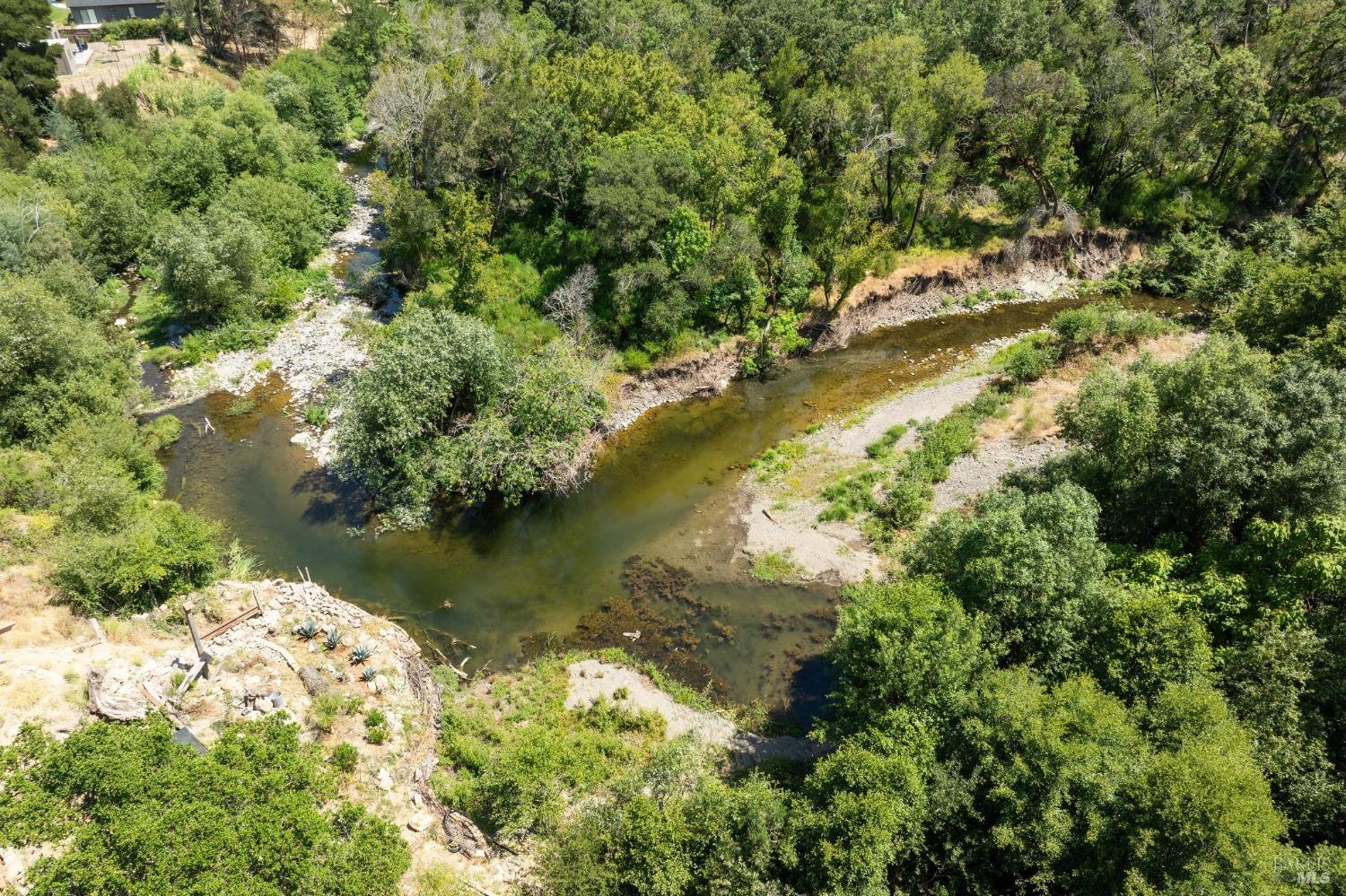 Detail Gallery Image 4 of 59 For 4880 Warm Springs Rd, Glen Ellen,  CA 95442 - 5 Beds | 3/1 Baths
