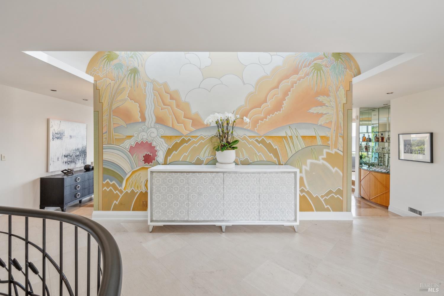 Detail Gallery Image 6 of 48 For 6 Saint Gabrielle Ct, Tiburon,  CA 94920 - 4 Beds | 3/1 Baths