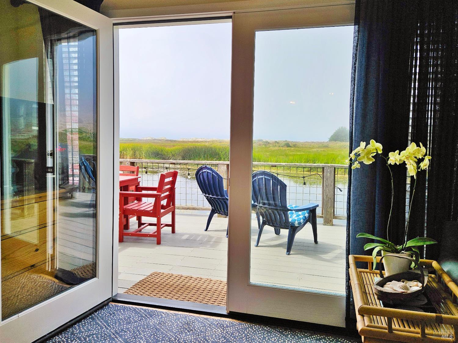 Detail Gallery Image 4 of 46 For 145 Bean Ave, Bodega Bay,  CA 94923 - 1 Beds | 1 Baths