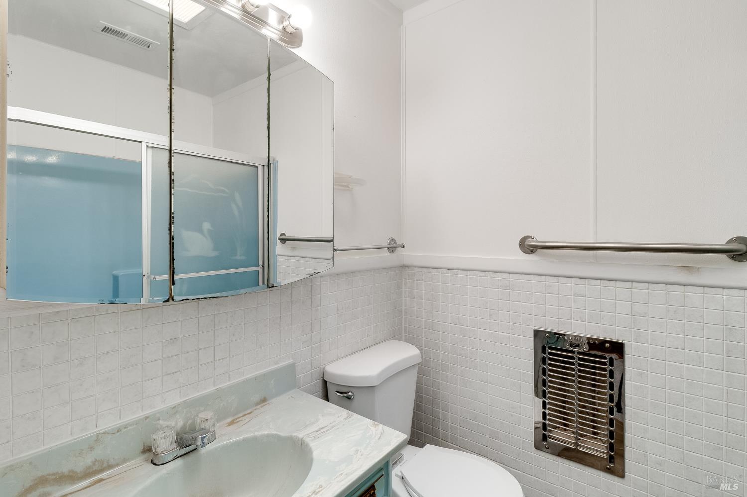 Detail Gallery Image 33 of 60 For 109 Webster St, Vallejo,  CA 94591 - 3 Beds | 2 Baths