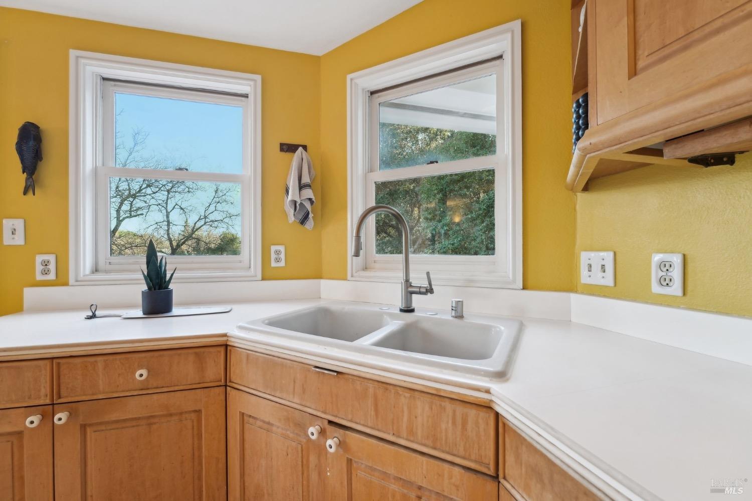 Detail Gallery Image 31 of 66 For 17311 Arnold Dr, Sonoma,  CA 95476 - 3 Beds | 2 Baths