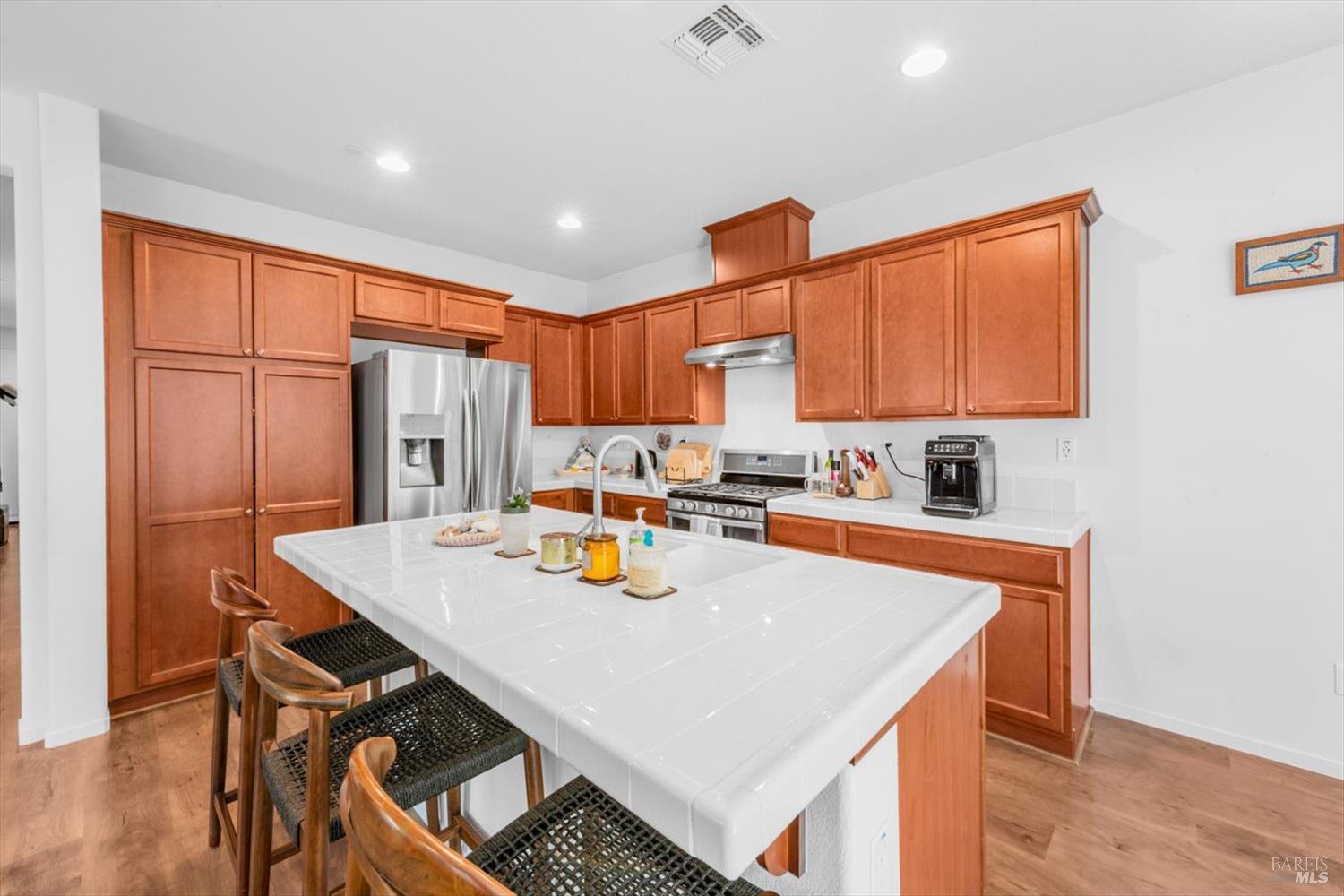 Detail Gallery Image 12 of 51 For 207 Beard St, Vacaville,  CA 95688 - 3 Beds | 2/1 Baths