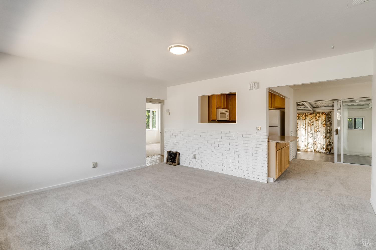 Detail Gallery Image 3 of 60 For 109 Webster St, Vallejo,  CA 94591 - 3 Beds | 2 Baths