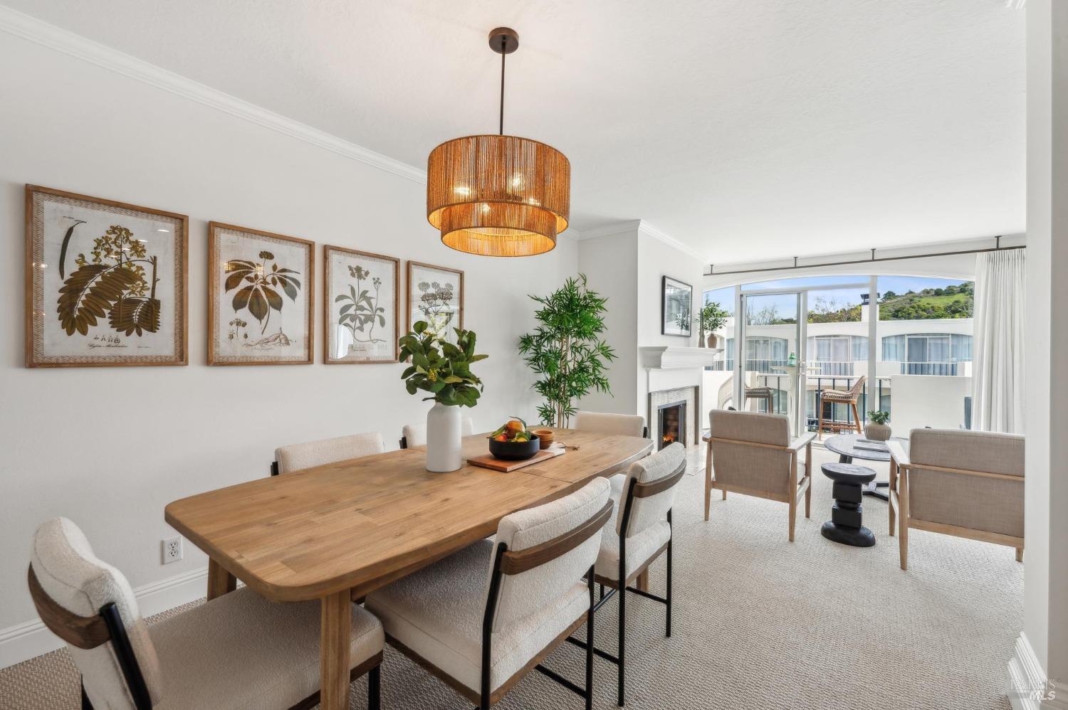 Detail Gallery Image 11 of 37 For 2335 Shelter Bay Ave, Mill Valley,  CA 94941 - 2 Beds | 2 Baths