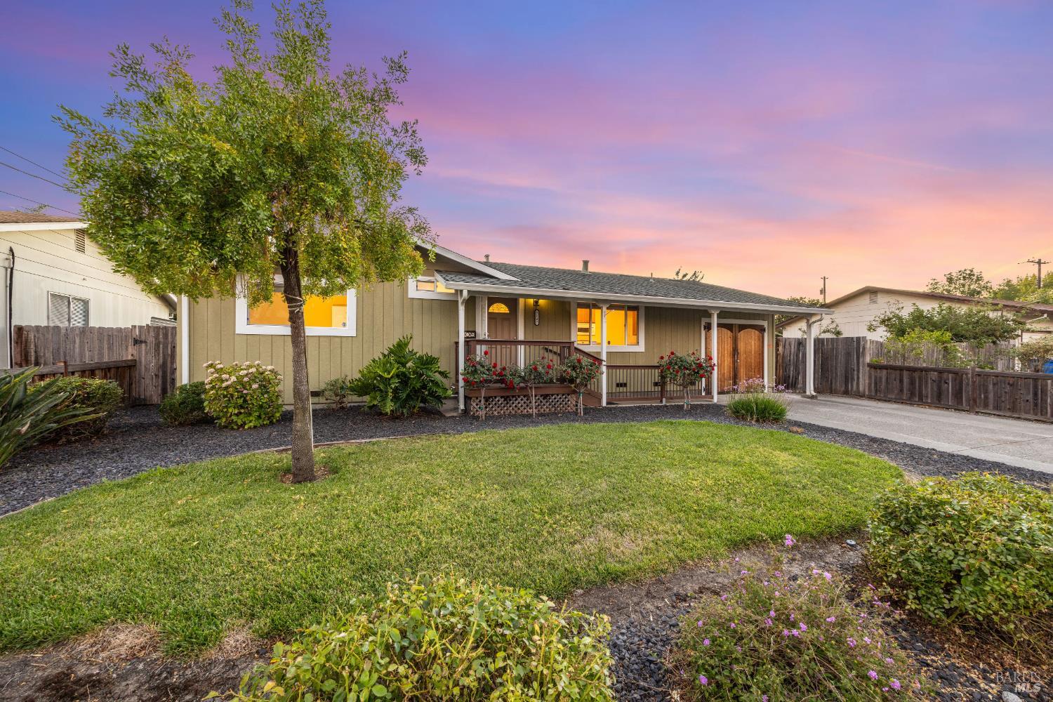 Detail Gallery Image 4 of 45 For 7147 Belita Ave, Rohnert Park,  CA 94928 - 3 Beds | 1 Baths