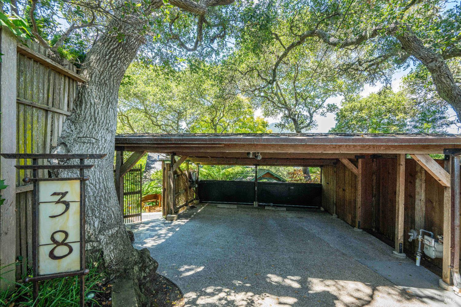 Detail Gallery Image 61 of 64 For 38 Helens Ln, Mill Valley,  CA 94941 - 4 Beds | 3/1 Baths