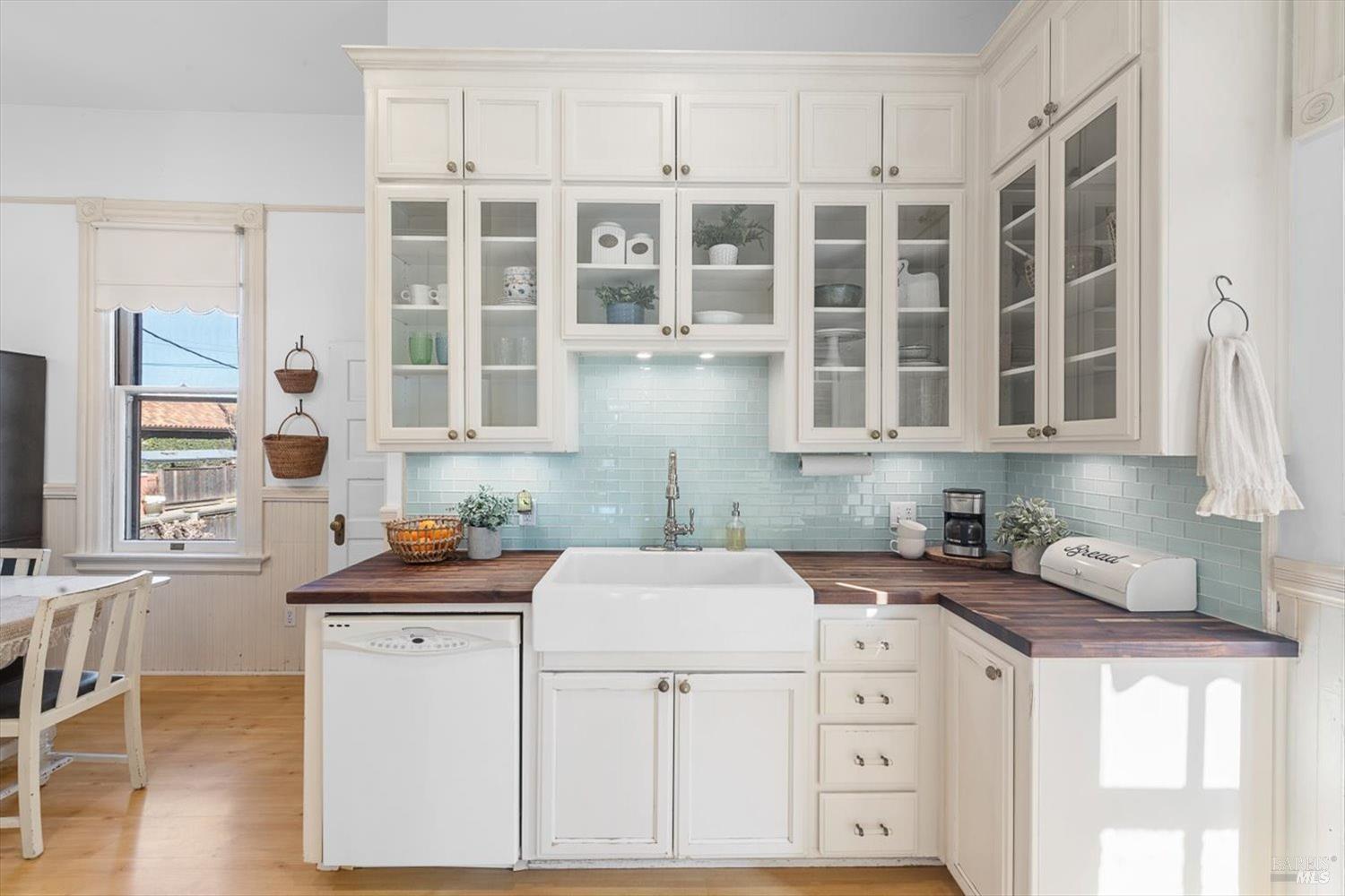 Detail Gallery Image 27 of 79 For 101 Main St, Vacaville,  CA 95688 - 4 Beds | 2/1 Baths