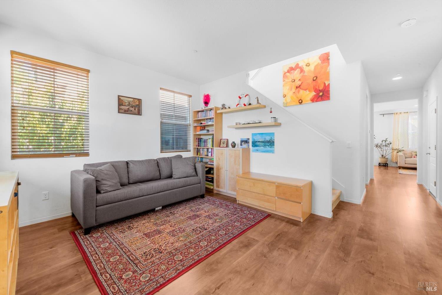 Detail Gallery Image 19 of 51 For 207 Beard St, Vacaville,  CA 95688 - 3 Beds | 2/1 Baths