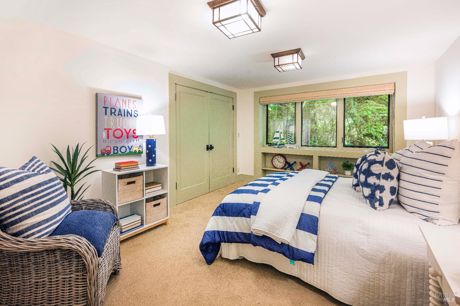 Detail Gallery Image 50 of 64 For 38 Helens Ln, Mill Valley,  CA 94941 - 4 Beds | 3/1 Baths