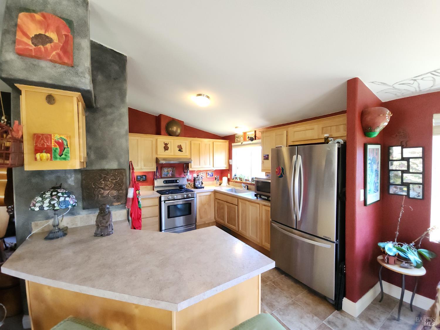 Detail Gallery Image 7 of 33 For 33890 Albion River South Side Rd, Albion,  CA 95410 - 2 Beds | 2 Baths